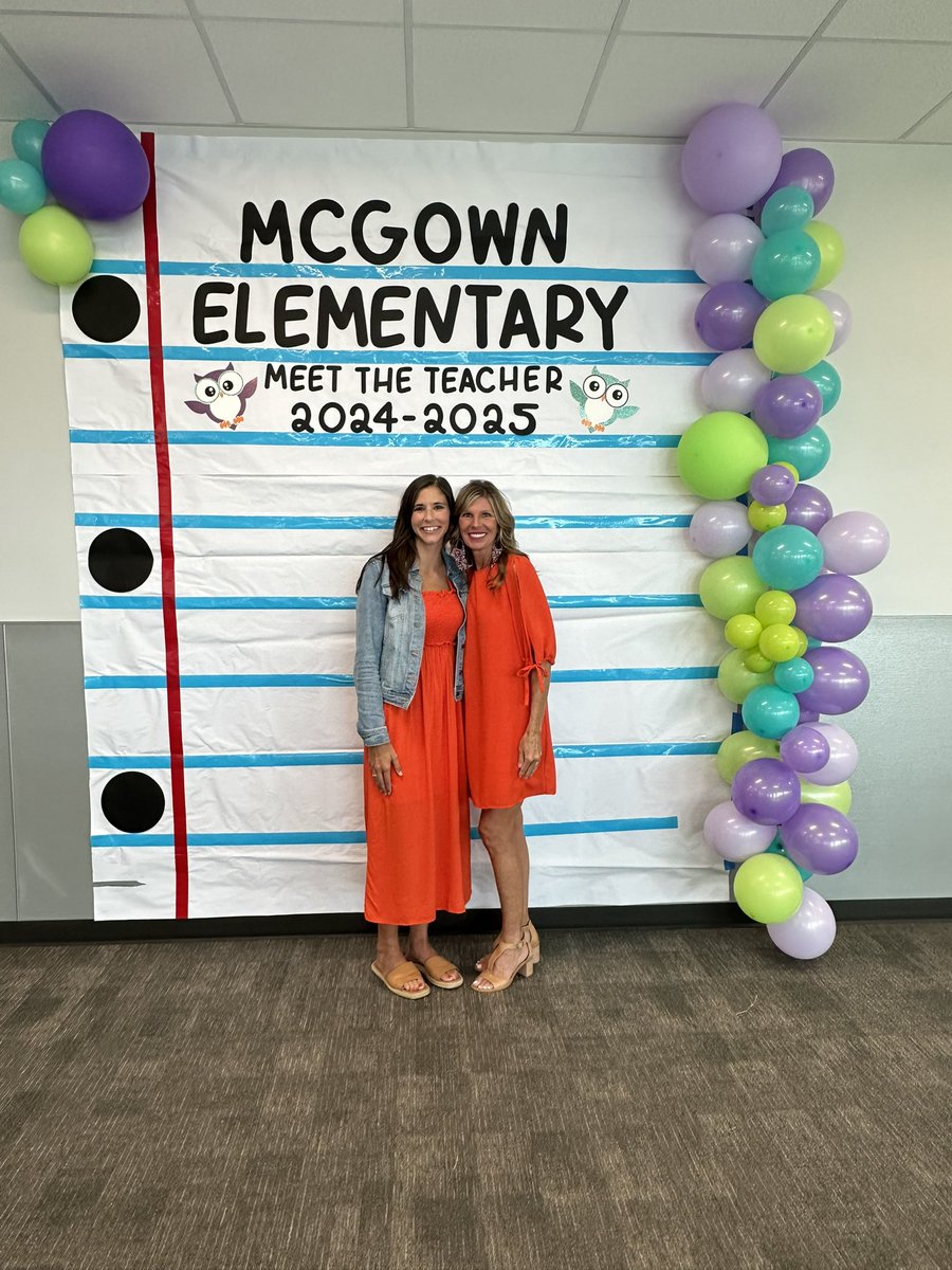 Year 7 with these wonderful ladies! #OwlAboutTheBest