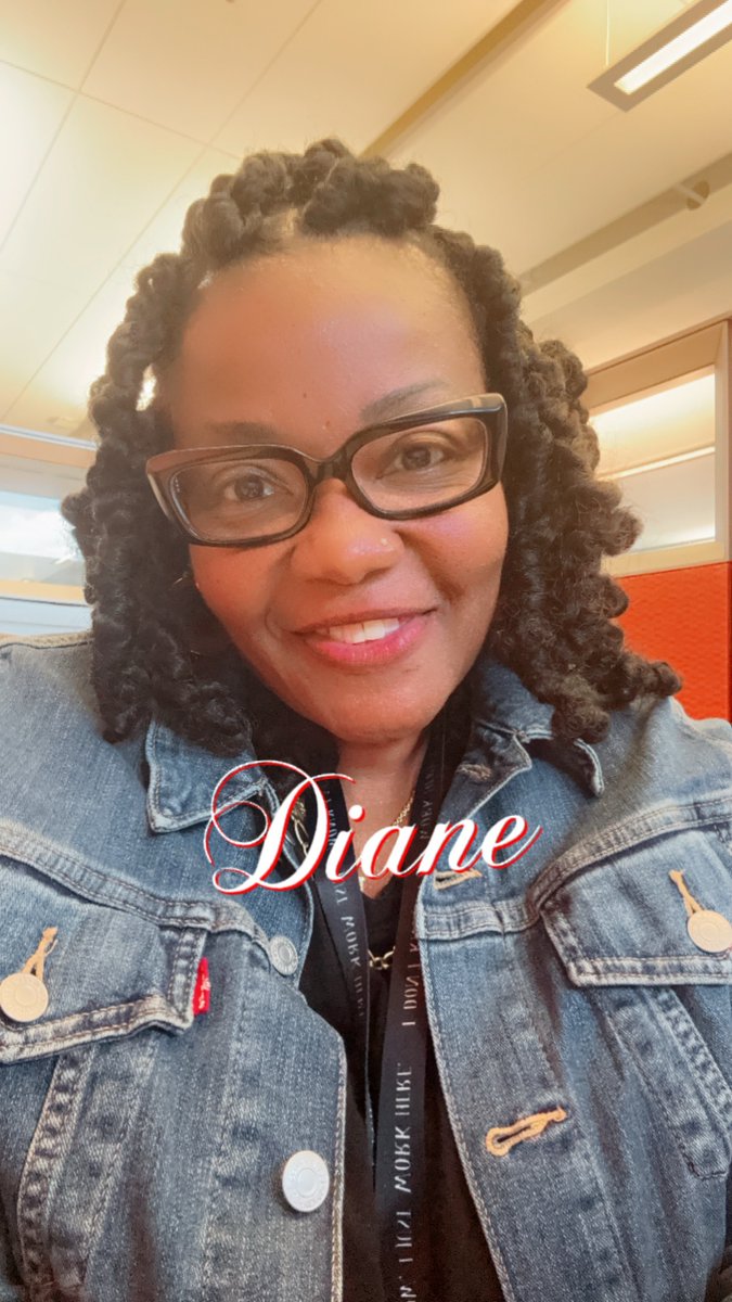 DurhamCounty's tweet photo. Thank you for all your hard work for @DCoDSS and big smiles to both Diane, Income Maintenance Caseworker II, & Kina, Social Worker Supervisor II. We couldn't do all of the great work w/o public servants like you! #DCoRocks #CityHallSelfie Day (It's for Counties, Too!) @ELGL50 https://t.co/9Sz1of5Fa3