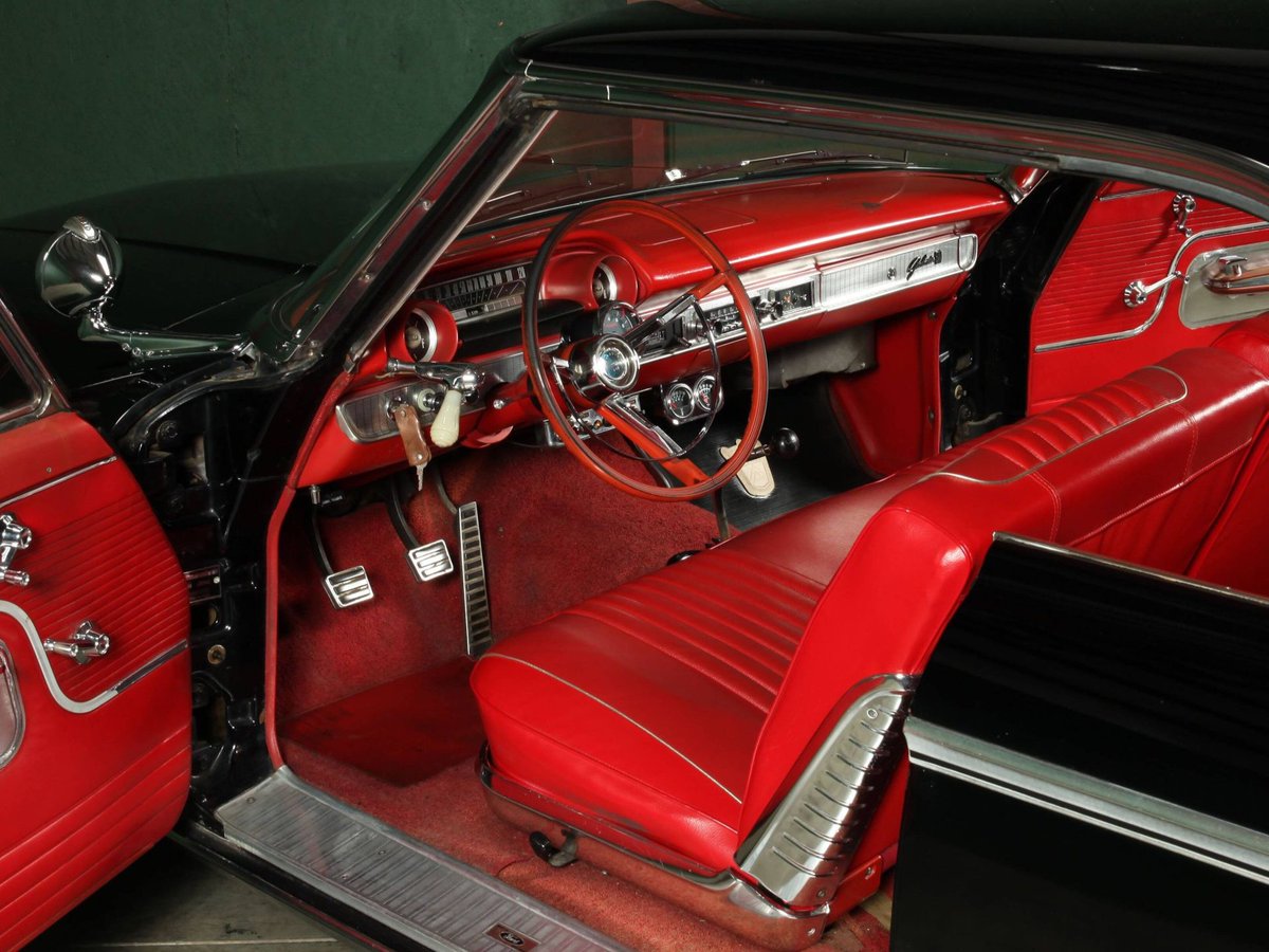 HemmingsNews's tweet photo. Own a piece of history with this 1963 Ford Galaxie 500 R-Code! 👉 https://t.co/eFdmqnmzNJ

#Hemmings #NEConcours #Musclepalooza #Ford #FordGalaxie #RCode #ClassicCars #MuscleCars #V8 https://t.co/INaCEAgpTo