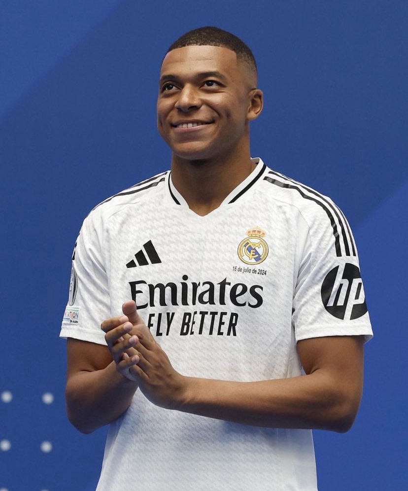 Nairobi vs what Mbappé wore 🤔