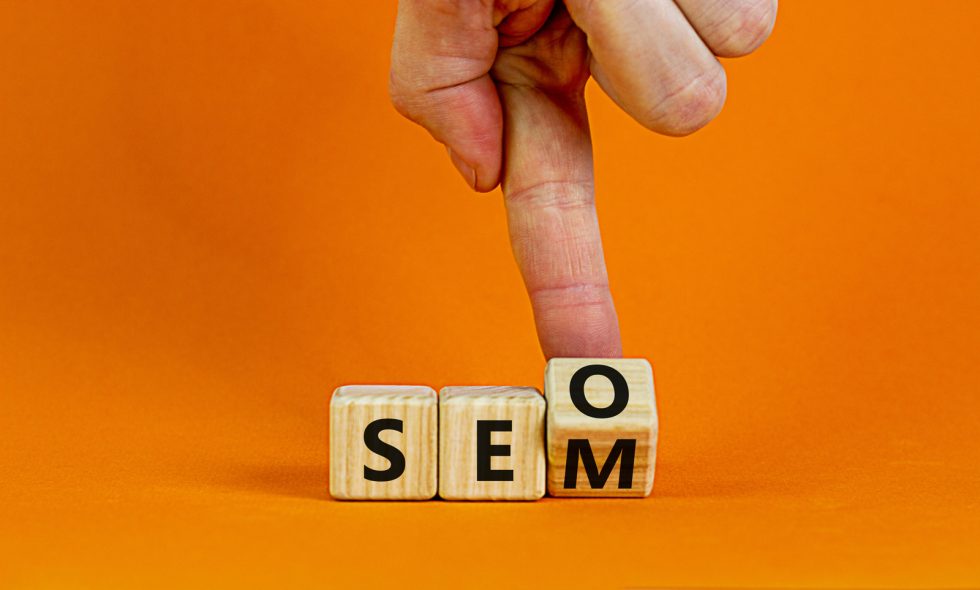 TagMarketing's tweet photo. The difference between #SEO &amp; #SEM is that search engine optimization is focused on your website organically to drive traffic while search engine marketing utilizes both organic &amp; paid search to gain traffic 🥊 https://t.co/kiTeyblYTV 

#knowthedifference https://t.co/NPrNjIvrvO