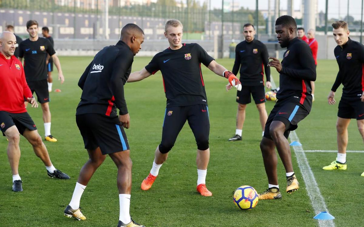 adrianscoach's tweet photo. ❌ ERRORES COMUNES EN ENTRENAMIENTOS (Y COMO CORREGIRLOS)

😩 Filas, charlas de 2 horas, jugadores sentados en entrenamientos...

👉 Un sin fin de errores todavía existentes que veo varias veces, que vamos a analizar y VOY A AYUDARTE a corregirlos.

El míster te lo explica 🧵👇 https://t.co/ebZVyRiU48