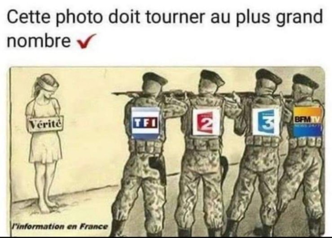 Phil_7338's tweet photo. Comme ça c'est au moins clair
#coronacircus mondial 
#monkeypoxcircus 
Allô, les #mougeons bèleurs incapables de réfléchir, allez vous vous sortir les doigts au moins une fois dans votre vie ?
Oup's suis-je bête, ils ne le peuvent pas car ils sont incapables de cogiter !
Bèbèbè https://t.co/ftPj4gfzKU