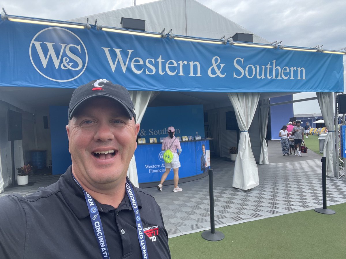 Hello from ⁦<a href="/CincyTennis/">Cincinnati Open</a>⁩!

If you’re on the ground this afternoon, stop by the ⁦<a href="/WesternSouthern/">Western & Southern</a>⁩ Fan Experience Booth and say hi.

On air 3:05 ‘til 6;00 on ESPN1530!