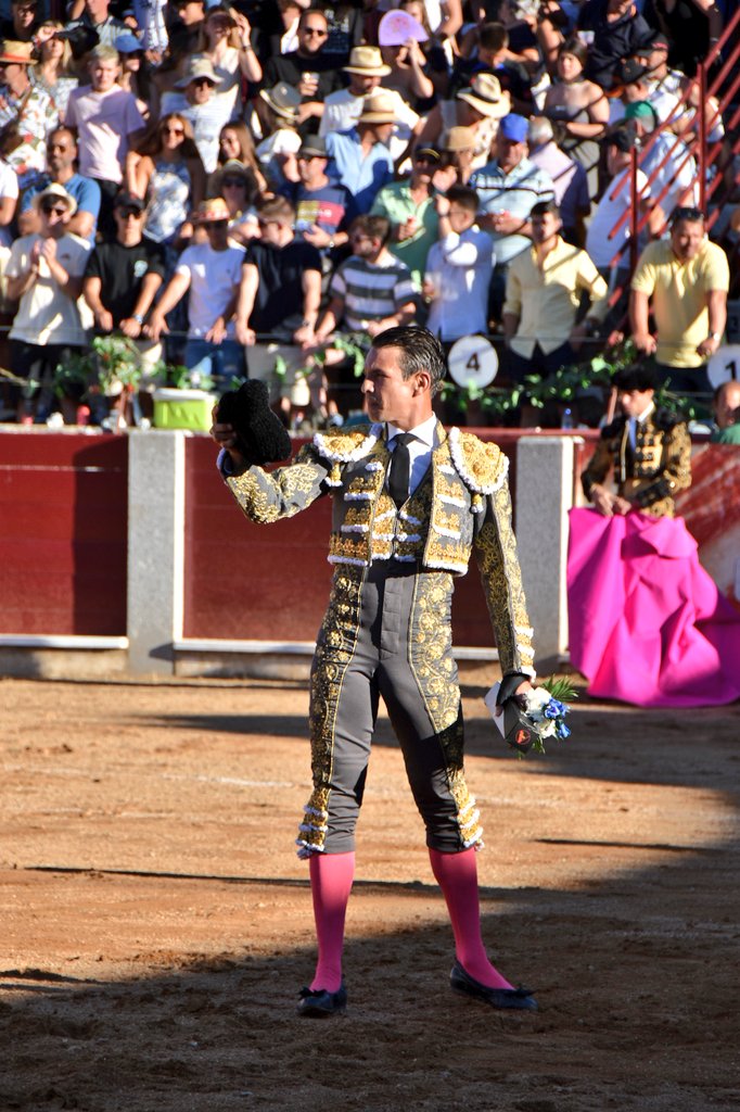 ⭕️ 2° José María Manzanares, oreja