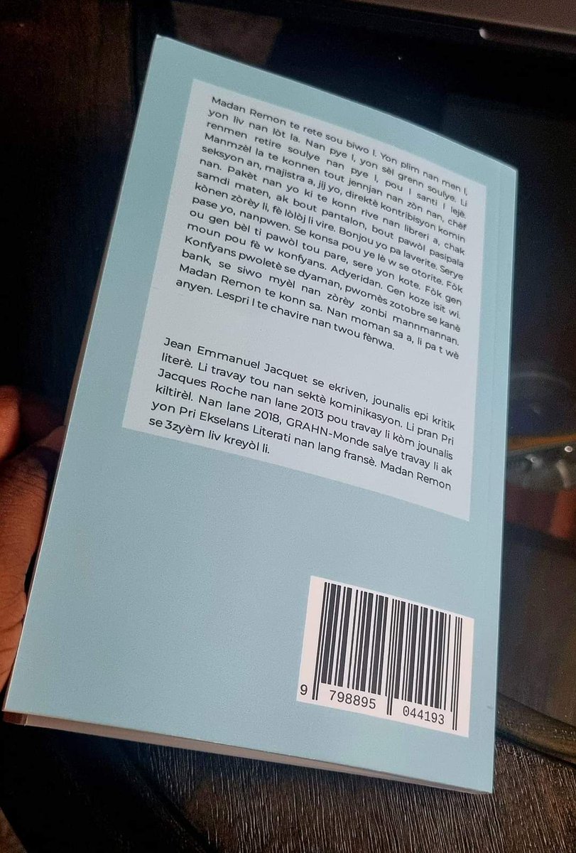 Yon pasyone ekriti ak kilti, <a href="/JeanEJacquet/">Jn Emmanuel Jacquet</a>, sòti twazyèm liv li nan lang nanm nou: Kreyòl. Tit li se "Madan Remon".

Nan liv sa, ekriven an fè referans ak papa l, pa paske l ap pale de li,men paske, anpil nan sa l te konn di l yo enspire l, nan verite.

M ankouraje n achte l !