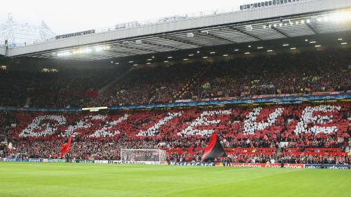 Stretford End Flags tweet media