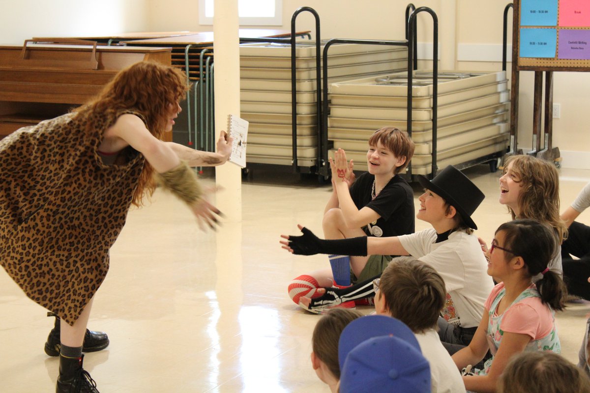 YouthWrite ✒️ tweet media