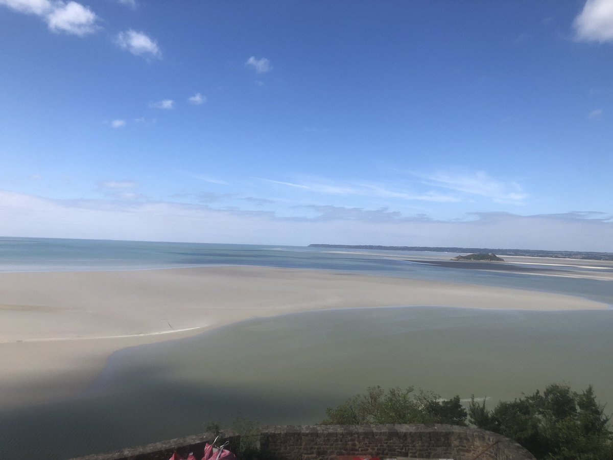 Petite visite du #montsaintmichel⚜️✨, on ne s’en lasse pas 🤩<a href="/EPMontStMichel/">Etablissement public du Mont Saint-Michel</a>