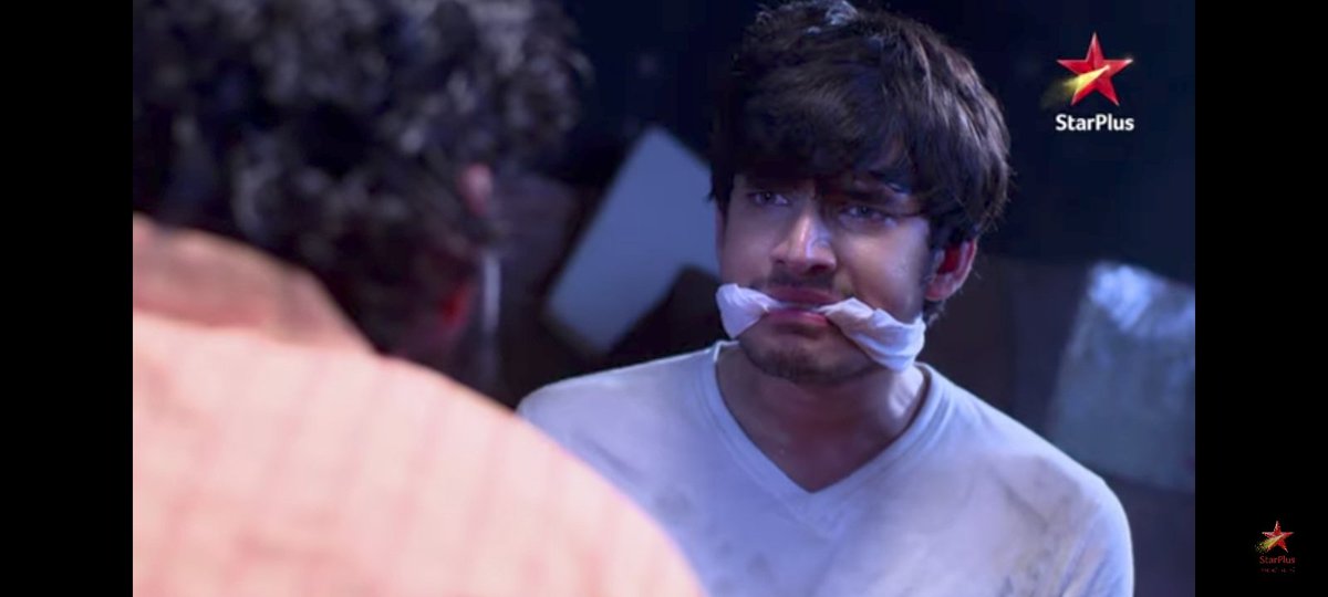 ___Goyal_Priya's tweet photo. Close enough?🤣
SP aur Rajveer❌
Musibaton ka bhandar✅
#ParasKalnawat #MeriDurga #KundaliBhagya https://t.co/ZLwvZLKXub