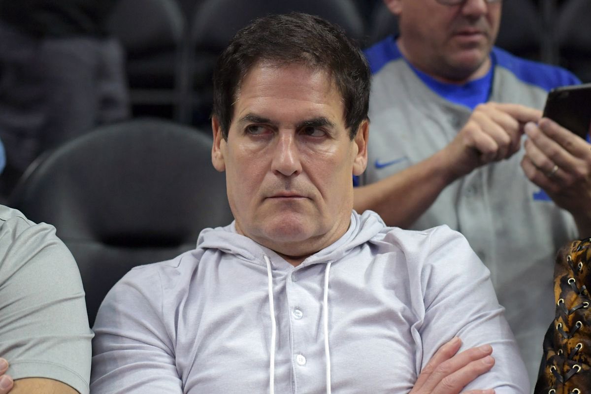 wakeupusa's tweet photo. 🚨BREAKING: Elon Musk calls Mark Cuban “a giant 💩 in human form.”

Do you agree?
Yes or No https://t.co/xR2Cqdkods