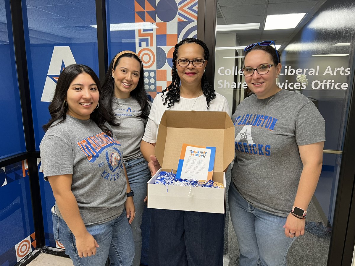 utalibarts's tweet photo. Join us in congratulating one of our many superstars here in the College of Liberal Arts!

We are so happy for you Angela!

#LiberalArtsMavericks #UTALibArts @UTArlington https://t.co/qrmOS4FtoN