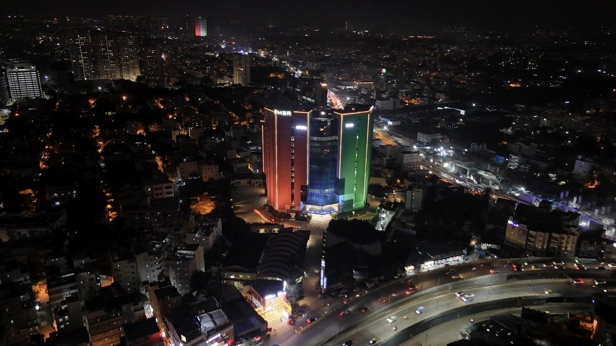 RakshaRamaiah's tweet photo. On the occasion of the 78th Indian Independence Day, the MSR North Tower proudly shines in saffron, white, and green! 

Let’s honor our nation's spirit by turning patriotism into action, leading with infrastructural development to ensure progress reaches every corner of India. 

Jai Hind! 🇮🇳 

#IndependenceDay #India78 #Msr #MSRamaiah #Bengaluru #India❤️ 

https://t.co/NKnBZDtvOX
