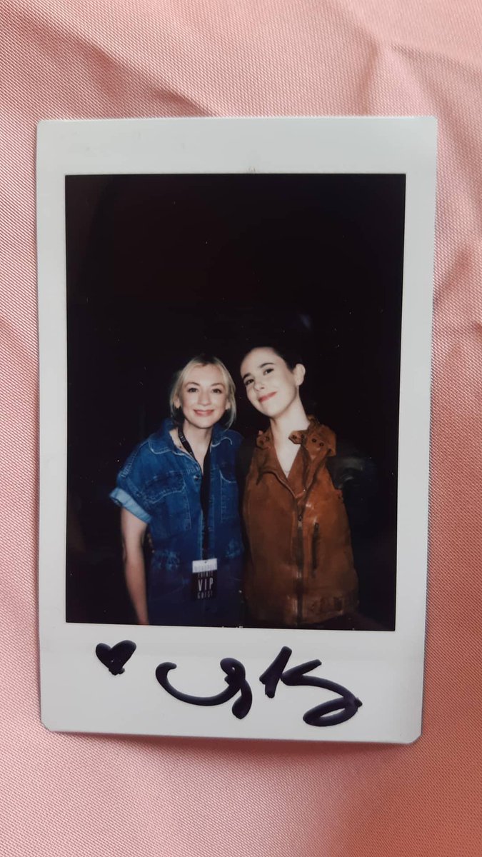 Jessica30974470's tweet photo. Happy Birthday @emmykinney! I Hope You Have The Best Day.
Thank You For Being So Kind And Warm-Hearted. I Can't Wait To See What The Next Year Holds For You.
πβ€π₯³πΎ
#twd #TWDFamily #emilykinney #bethgreene #Manchestercomiccon #Manchestercomiccon2024 https://t.co/G04nwrLg1Z