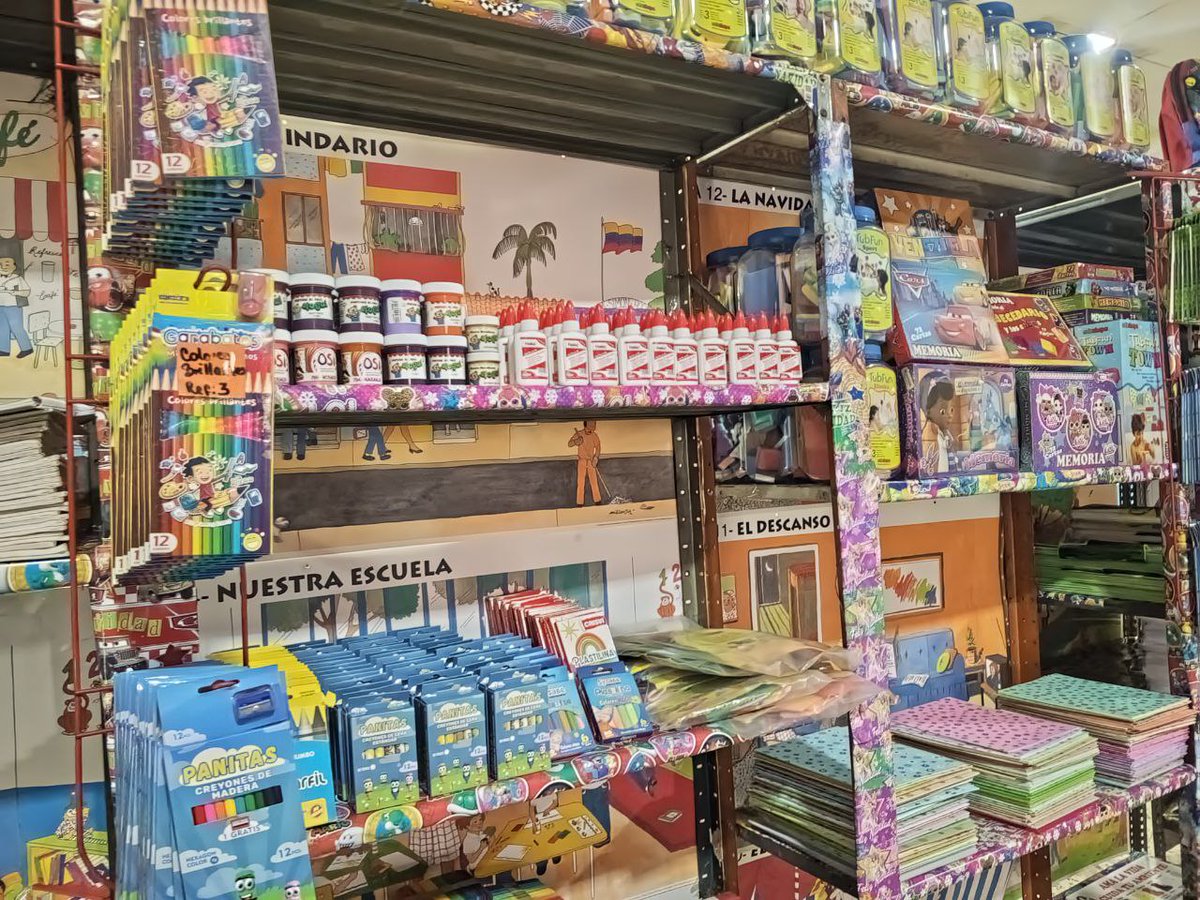 #noticias995 || Desde el Museo Aeronáutico de Maracay, la Gobernadora Karina Carpio Inaugura la Feria Escolar Socialista de Aragua 2024, que en su XV Aniversario, busca beneficiar a más de 350mil niñas, (1/2)

#HastaProntoX