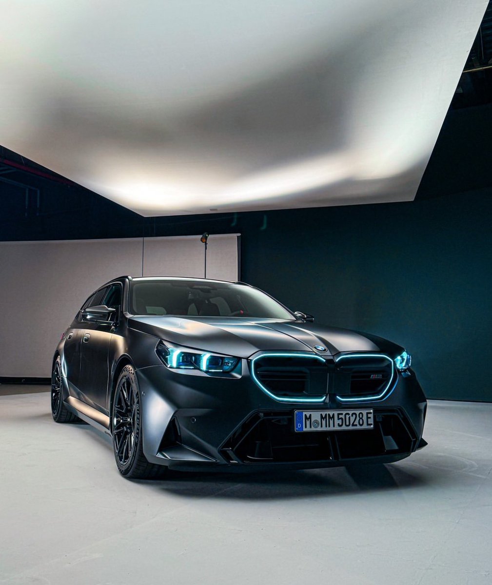 MPower_Daily's tweet photo. THE NEW BMW M5 Touring https://t.co/8GD2pfwzS0