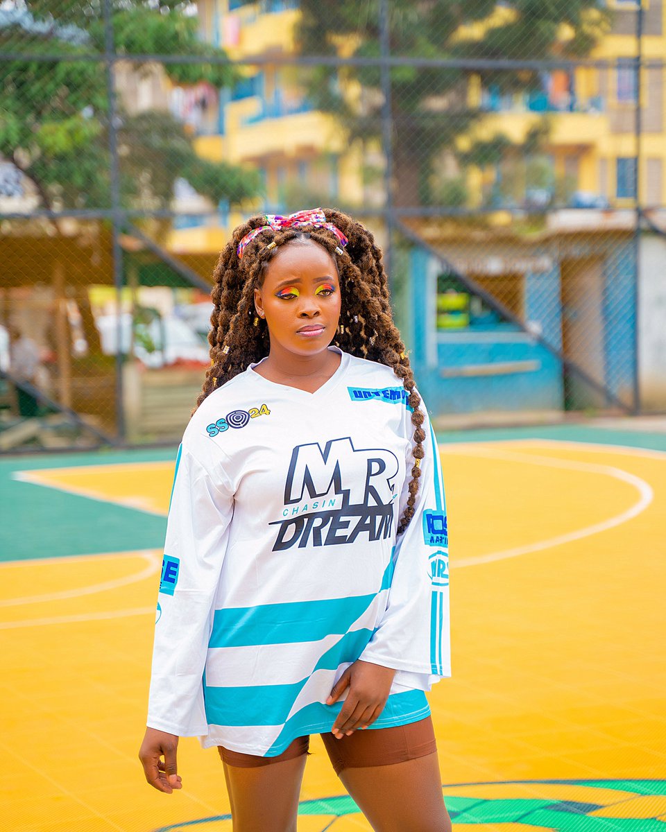 Usiu Zoe video now out👇

youtu.be/GMS9wkTUcSQ?si…

Eldoret,#RutoLaunchedIt,#PadreNiMwizi , #LandOfChampions  Equity Bank