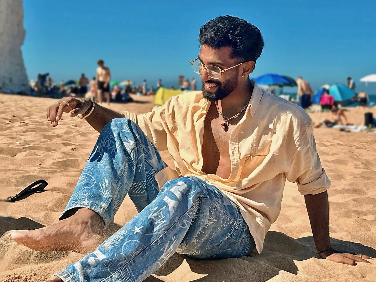 You can call me #KosaksiPasupugazh 😎