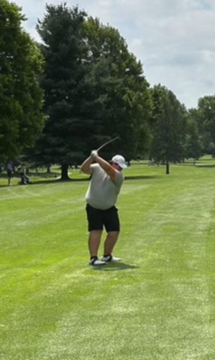MTigerBGolf's tweet photo. A great day for junior Aiden Koehler at the Strongsville Invitational. Aiden shot a 74 &amp; tied for 5th place out of 125 top tier golfers! @CoachNMoore @MTigerAthletics @massillonwhs @MassillonSchool https://t.co/CT07upYe5E
