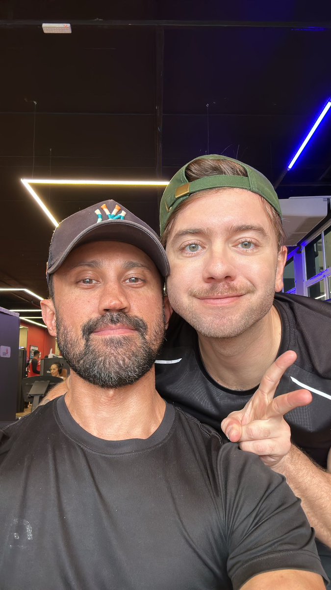 jplusr's tweet photo. Eu quando acho o amor da minha vida 🥹❤️ https://t.co/7rYpArw32B