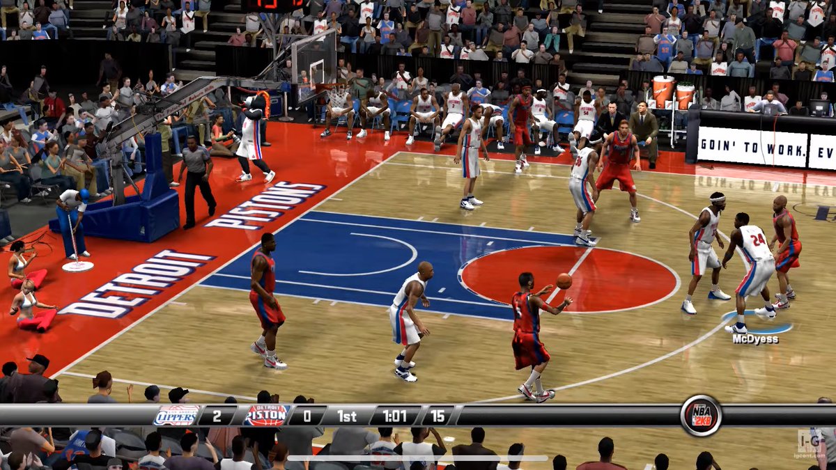 PercNowitzki41_'s tweet photo. @lostbraincellz_ @2KIntel @Jumpman_Germ Even NBA 2K8 had better lighting than 2k25 😂😂😂 a 16 year old game on PlayStation 3 💀 https://t.co/vYB4XRiKhG