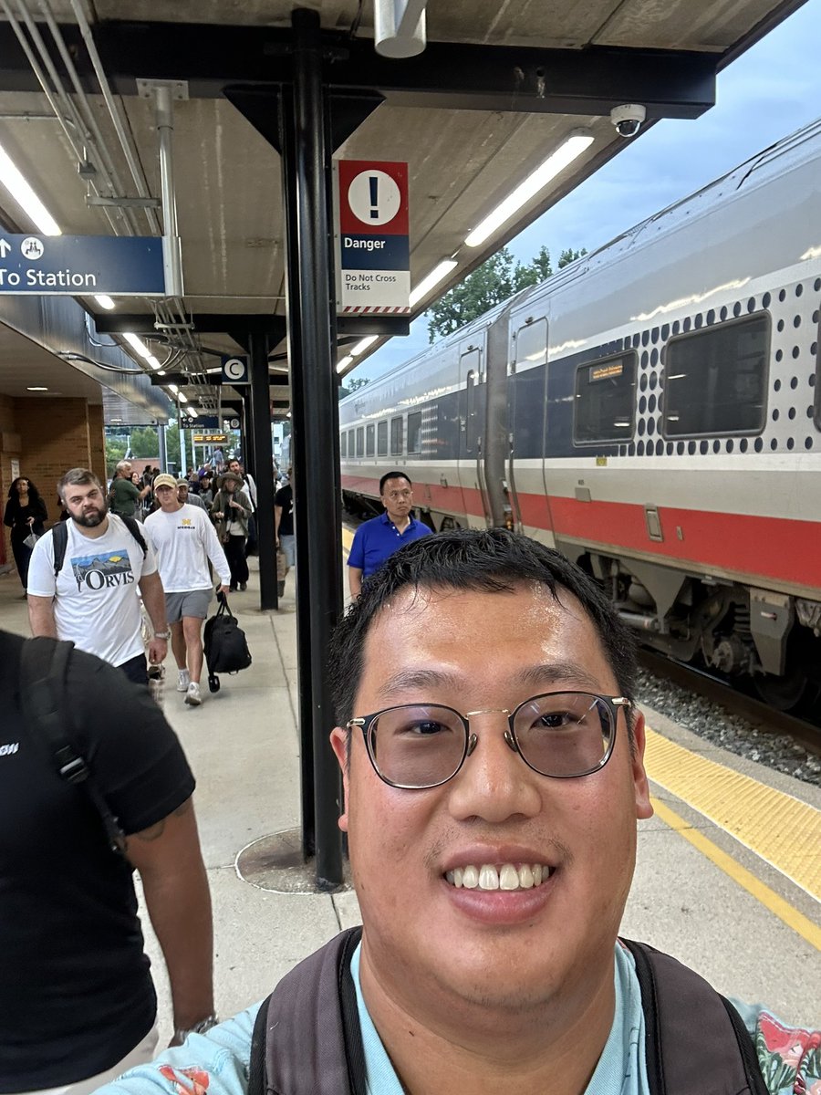 kclin110's tweet photo. First time riding @Amtrak in Michigan! Finding parking in Ann Arbor was brutal, so I had to sprint to the station a la Jet Lag: The Game style. Just came from the gym too, so I’m already wiped 🥵 But thanks to delays, I did manage to make it on the train! 🚂 https://t.co/4yAnCTykiH