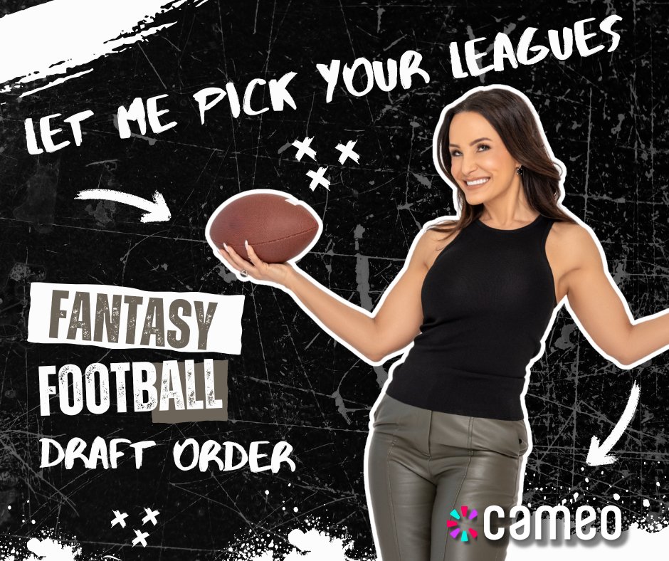thereallisaann's tweet photo. 🏈 The countdown to #football season is on! Get ahead of the game and book me on @BookCameo to set your #fantasy league’s draft order. 🏆 Make this season epic.. #FantasyFootball #CountdownToKickoff #DraftOrder #TheRealLisaAnn #Cameo
https://t.co/ew75AffyRS https://t.co/tbNSWIc2C6