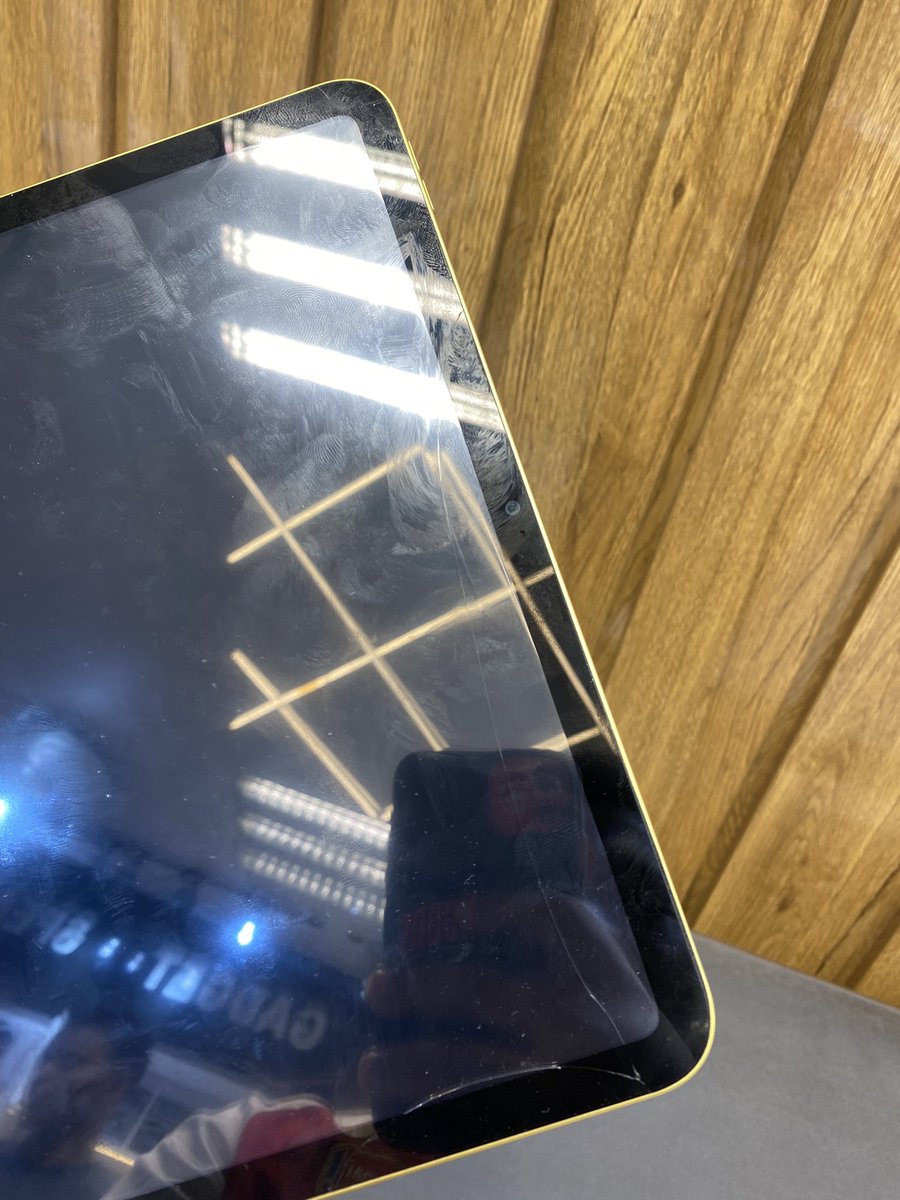 qazman001's tweet image. Fast Deal 🔥

IPad 10th gen | 64GB | @ 450K
Little crack

#ipad
#fastdeal
#iphone16