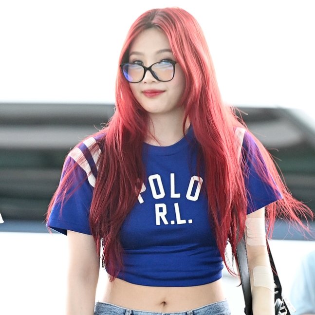 #RedVelvet's #JOY at Incheon Airport, leaving for Bangkok, Thailand to attend the "2024 Red Velvet FANCON TOUR."