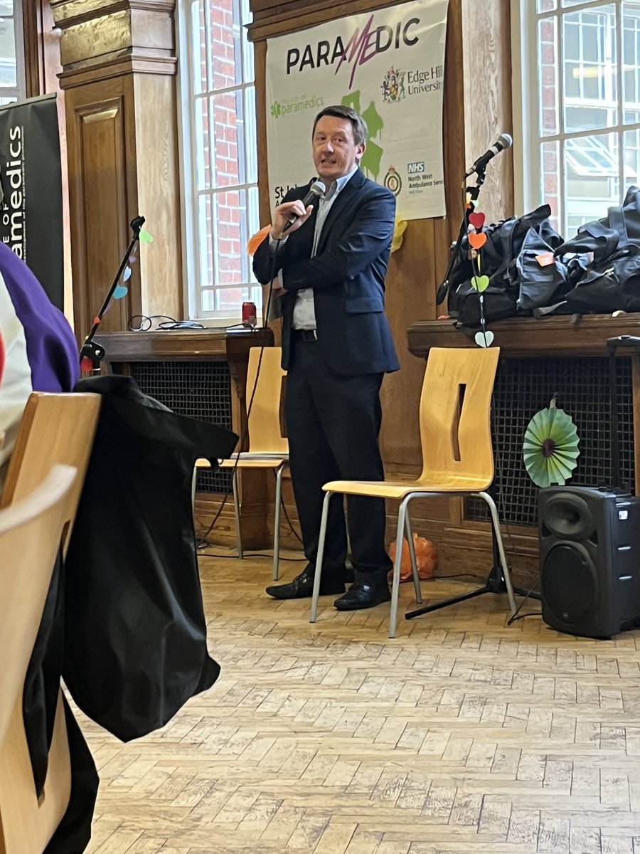 1/3 Fantastic celebration event at <a href="/edgehill/">Edge Hill University</a> this evening for our 🤞 future workforce from across diverse communities exploring what a career as a Paramedic has to offer. It’s one of many roles you can explore with <a href="/NWAmbulance/">North West Ambulance Service</a> and across UEC. So many people to thank …. #HART