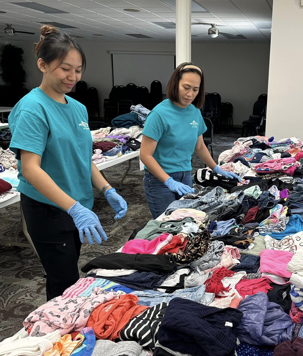 CommonGroundMBH's tweet photo. Back to school season is approaching! 📚 The team at Microtel Inn &amp; Suites by Wyndham Bonnyville volunteered at the local Back to School Clothing Drive. Great work team! https://t.co/sjVqULXFHK