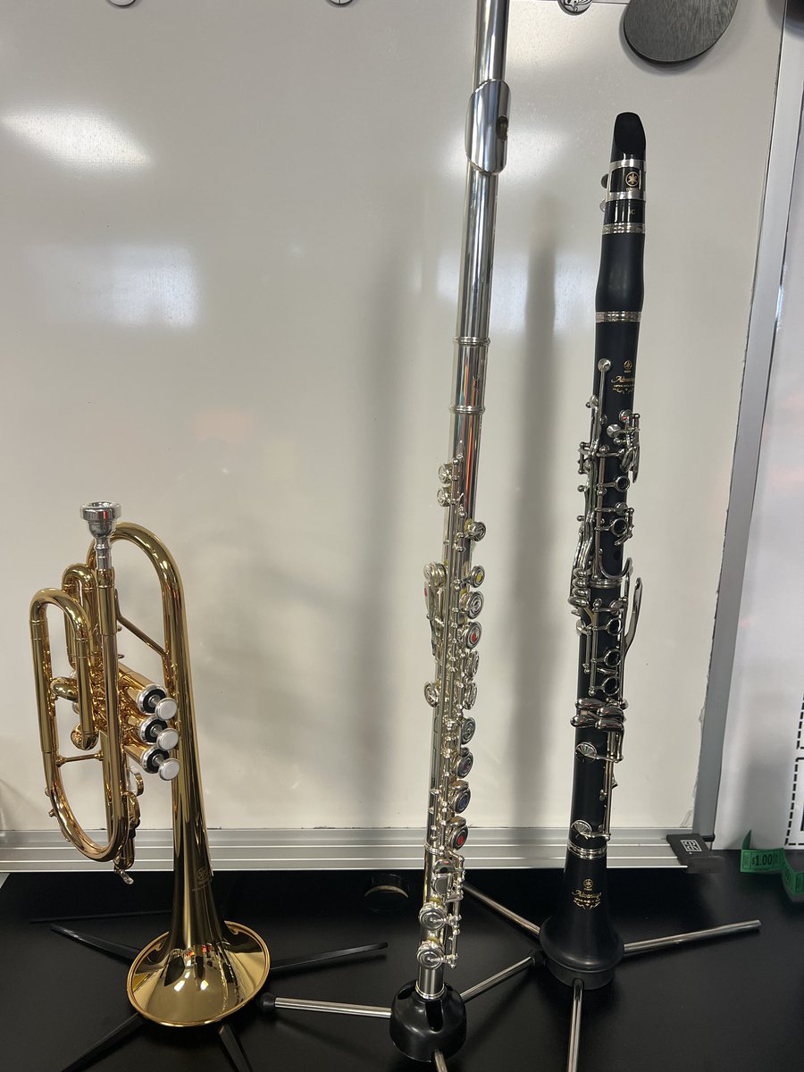 DeweesDanielle's tweet photo. The Tree Frog Band thanks  @HumbleISD_FDN for a flute, clarinet and cornet! We will make music with them for years to come! @HumbleISD_RPE @HumbleISD_Arts https://t.co/nQdUY4Jroc