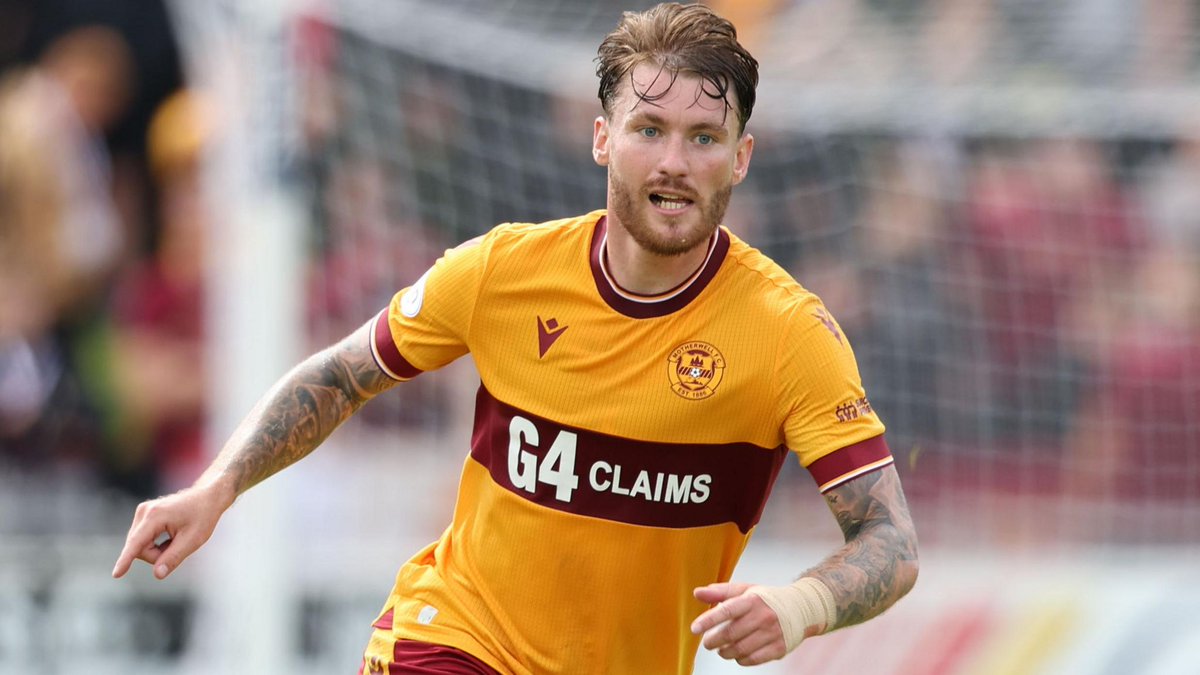 The winner of "rare" Callum Slattery of Motherwell is <a href="/SorareTam/">Sorare Tam</a> - just confirm your gallery by DM to @RoebuckioSports and he will be transferred over tonight #Sorare #PrizeGiveaway
