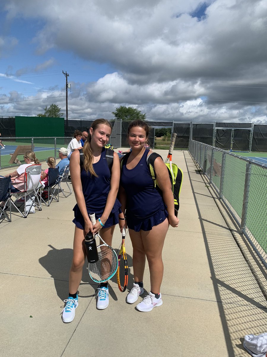 SFHS Girls Tennis tweet media