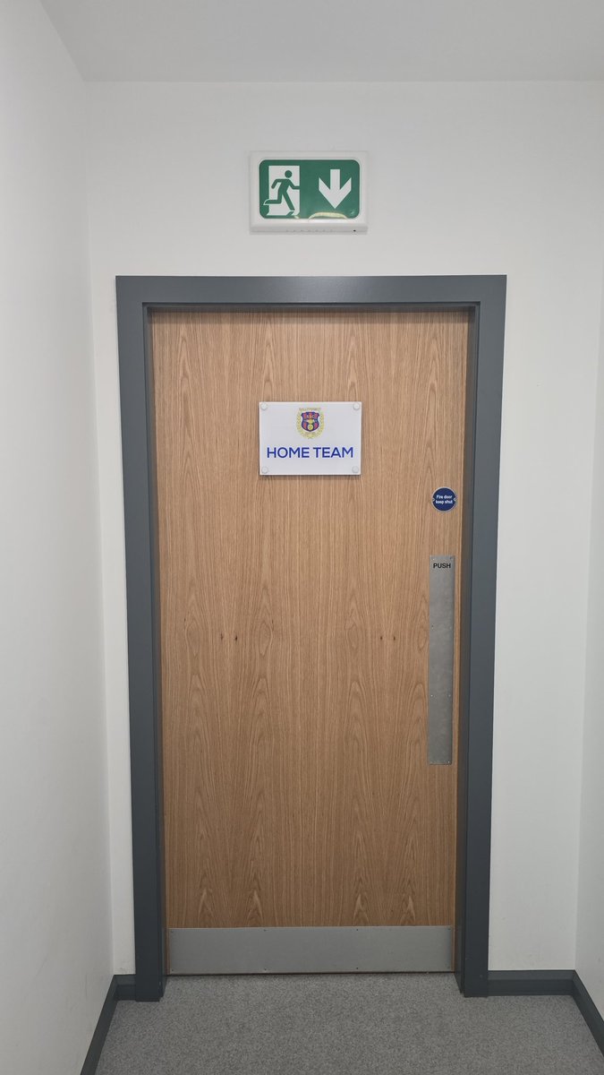 Final prep work done by all the volunteers for our FAI Cup match vs <a href="/WexfordFC/">Wexford FC</a>. All thats left now is to mark the pitch &amp; play a game of ball. Best of luck to the lads &amp; thanks to the fans, volunteers &amp; sponsors. Hope to see a big crowd up to cheer the lads on.
#weareballyer🔴🔵