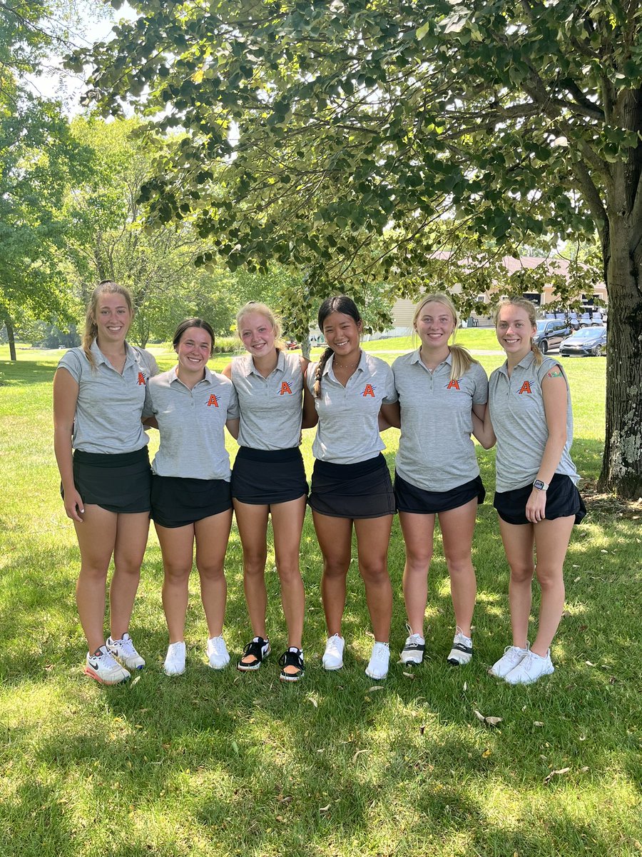 Team shoots 2 over 142 on the front at Reeves led by Sydney Dodds 1 under 34.  Great start  of the season for the Raptors.