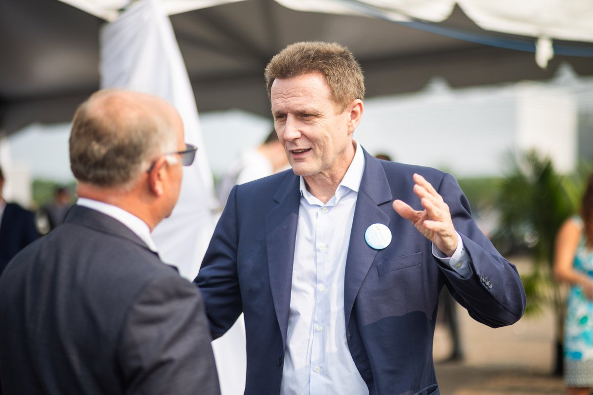 What a day! Avangrid CEO Pedro Azagra and team were glad to join <a href="/MassGovernor/">Governor Maura Healey</a> Maura Healey, <a href="/MassLtGov/">Lt. Governor Kim Driscoll</a> Kim Driscoll and many others today for the groundbreaking of the new <a href="/MassCEC/">Massachusetts Clean Energy Center</a> Salem Offshore Wind Port. 1/2