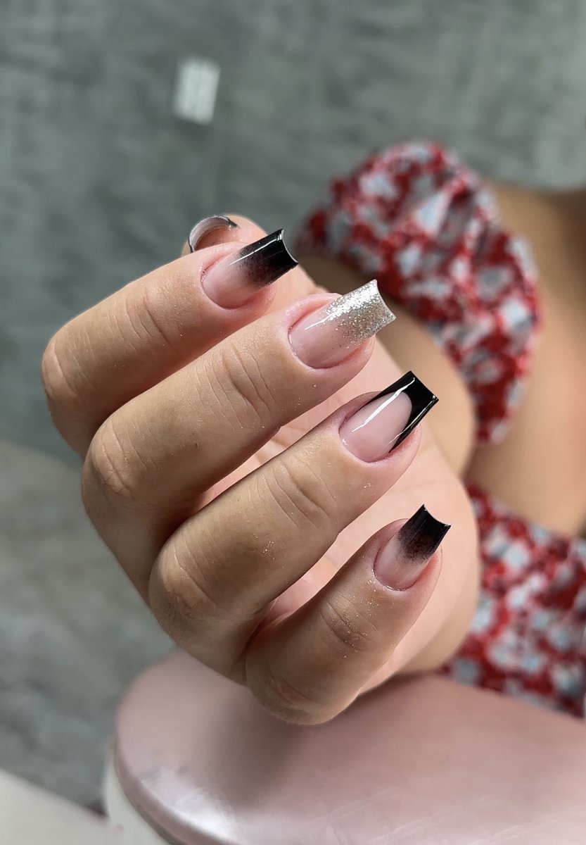 🖤🖤🖤