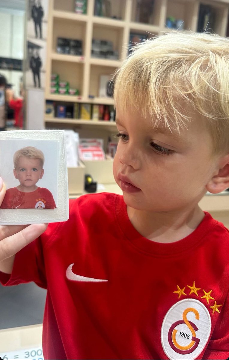 no context gala (@galaconttext) on Twitter photo 