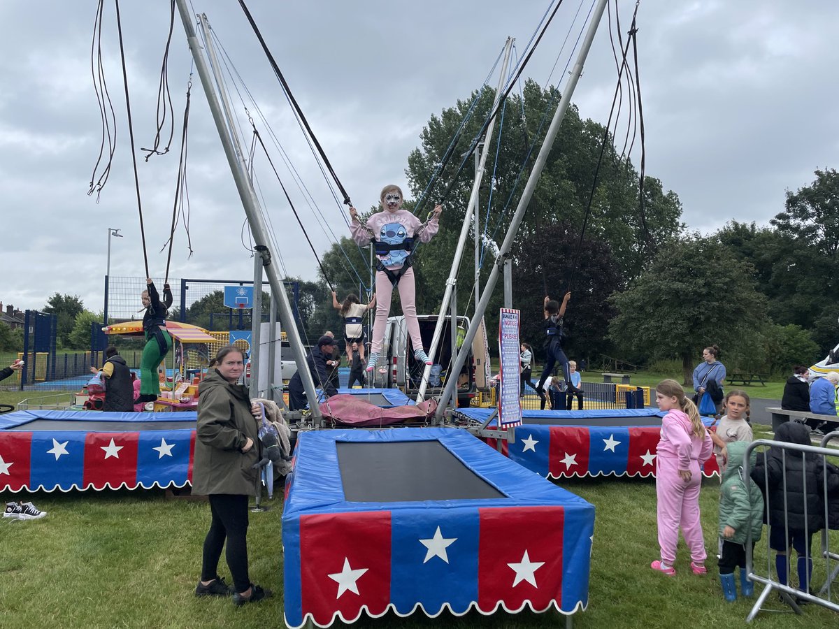 Great day despite the rain at Scotland Hall Road Park today ⁦<a href="/HousingMCC/">MCC Housing Services</a>⁩ ⁦<a href="/MCCMPandNH/">MCC Miles Platting & Newton Heath</a>⁩ #HAF2024 #childfriendlycity ⁦<a href="/nmtictac/">NMTicTac</a>⁩ ⁦<a href="/Oneadventure1/">One Adventure</a>⁩