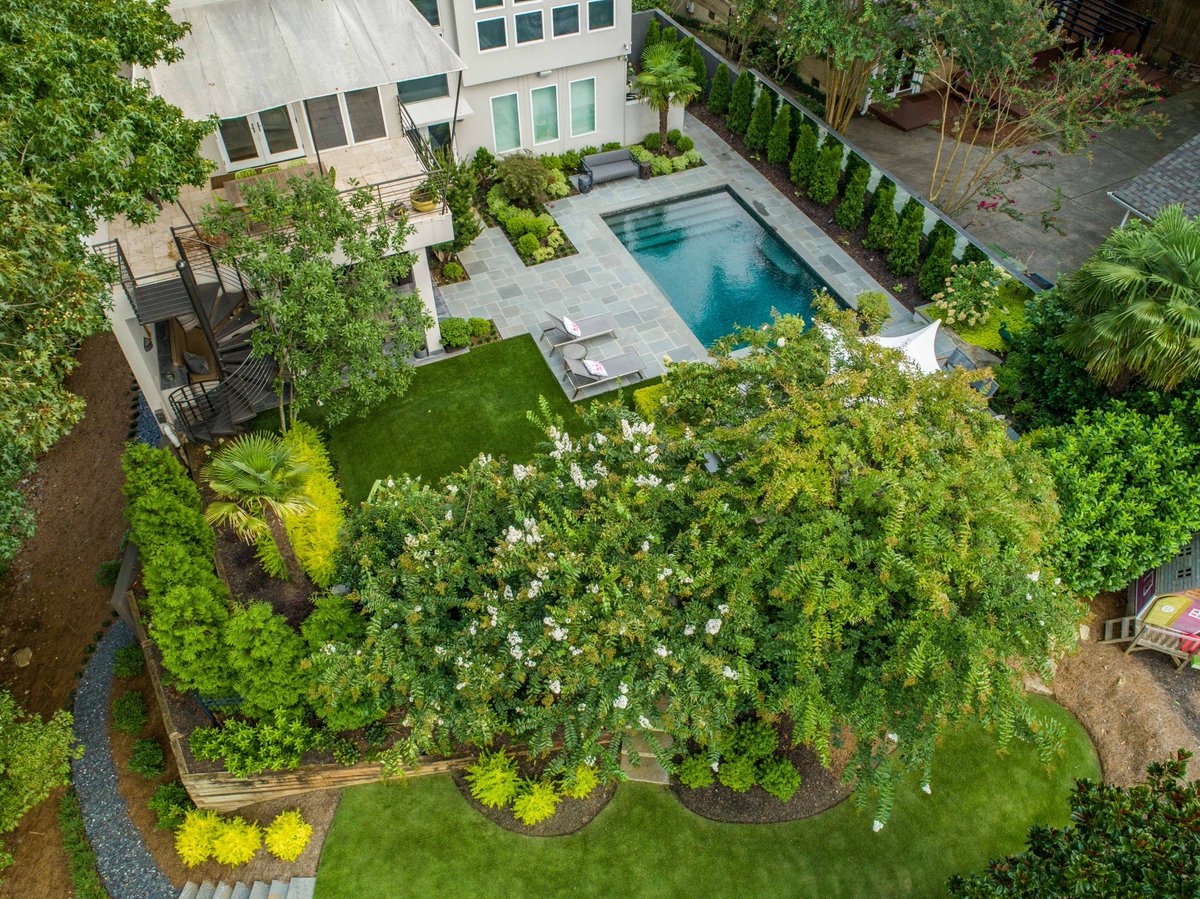 LndscapeStudio's tweet image. Over three-quarters of outdoor renovators opted to upgrade their greenery with plants, shrubs and trees, while two-thirds undertook garden bed and border upgrades. (Houzz) #landscaping #landscapedesign