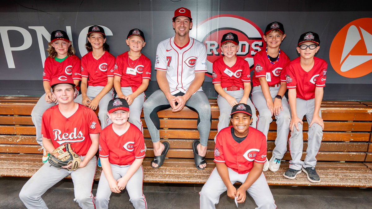 Reds's tweet photo. Reds camp aka the Spencer Steer Fan Club https://t.co/iCJalseVeK