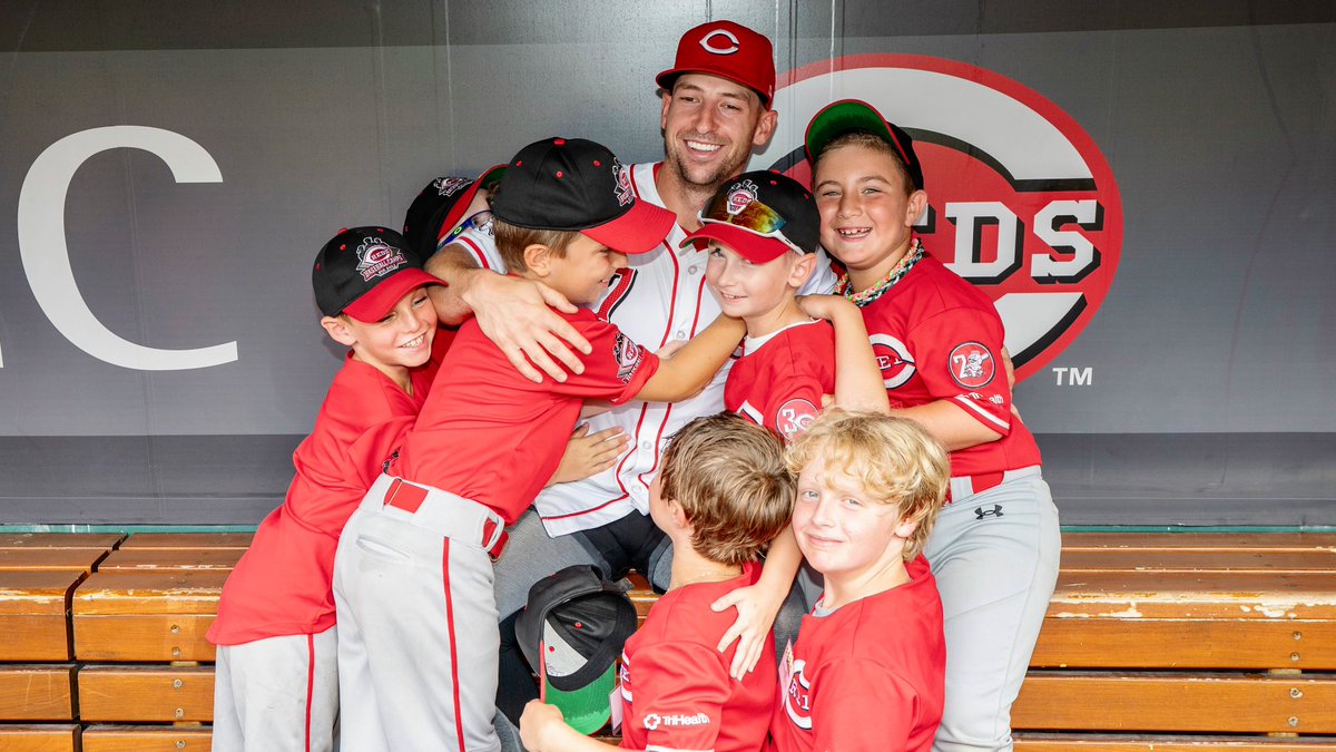 Reds's tweet photo. Reds camp aka the Spencer Steer Fan Club https://t.co/iCJalseVeK