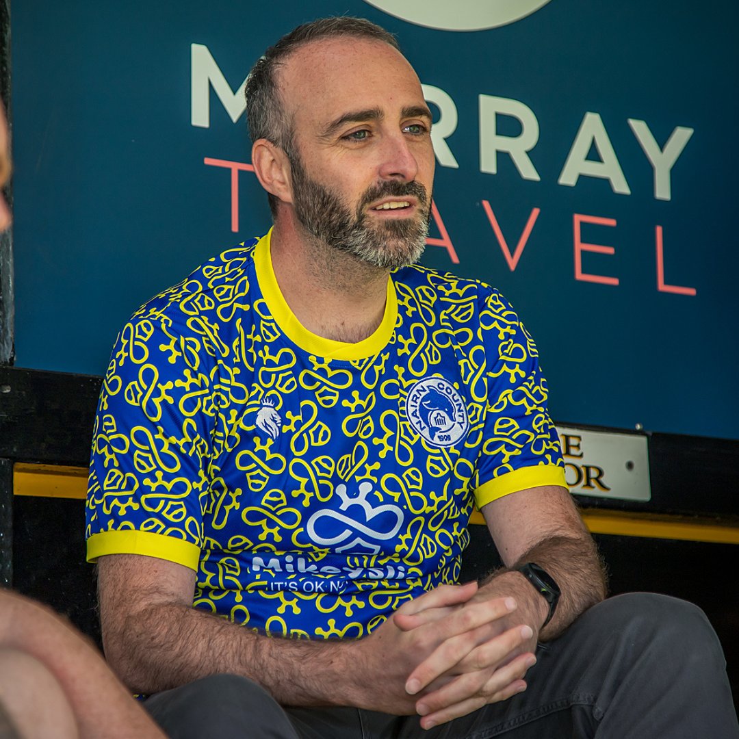 🐝 Bee The Change

Let people close to you know they are not alone.

Speak to someone about how they feel. Ask them to the Rothes game or a walk round the Highland Games on Saturday. 

If it is you that needs to speak to someone. One text is all it takes. 

Mikeysline - 07786