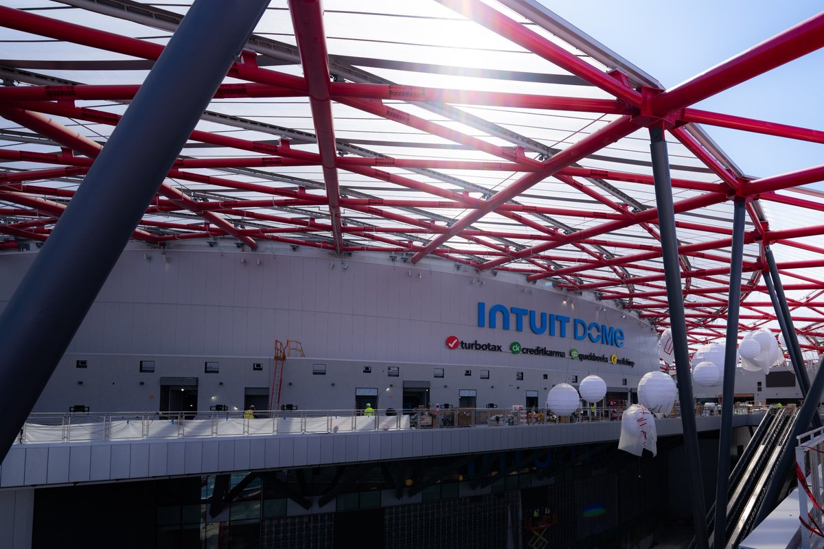 Walter P Moore (@walterpmooreeng) on Twitter photo .<a href="/IntuitDome/">Intuit Dome</a> officially opens tonight, marking a milestone for the <a href="/LAClippers/">LA Clippers</a>. This cutting-edge venue will redefine fan experiences.
Proud to have provided structural engineering, enclosure, secure design, and construction engineering. Congrats!
#MooreProjects .<a href="/IntuitDome/">Intuit Dome</a> officially opens tonight, marking a milestone for the <a href="/LAClippers/">LA Clippers</a>. This cutting-edge venue will redefine fan experiences.
Proud to have provided structural engineering, enclosure, secure design, and construction engineering. Congrats!
#MooreProjects
