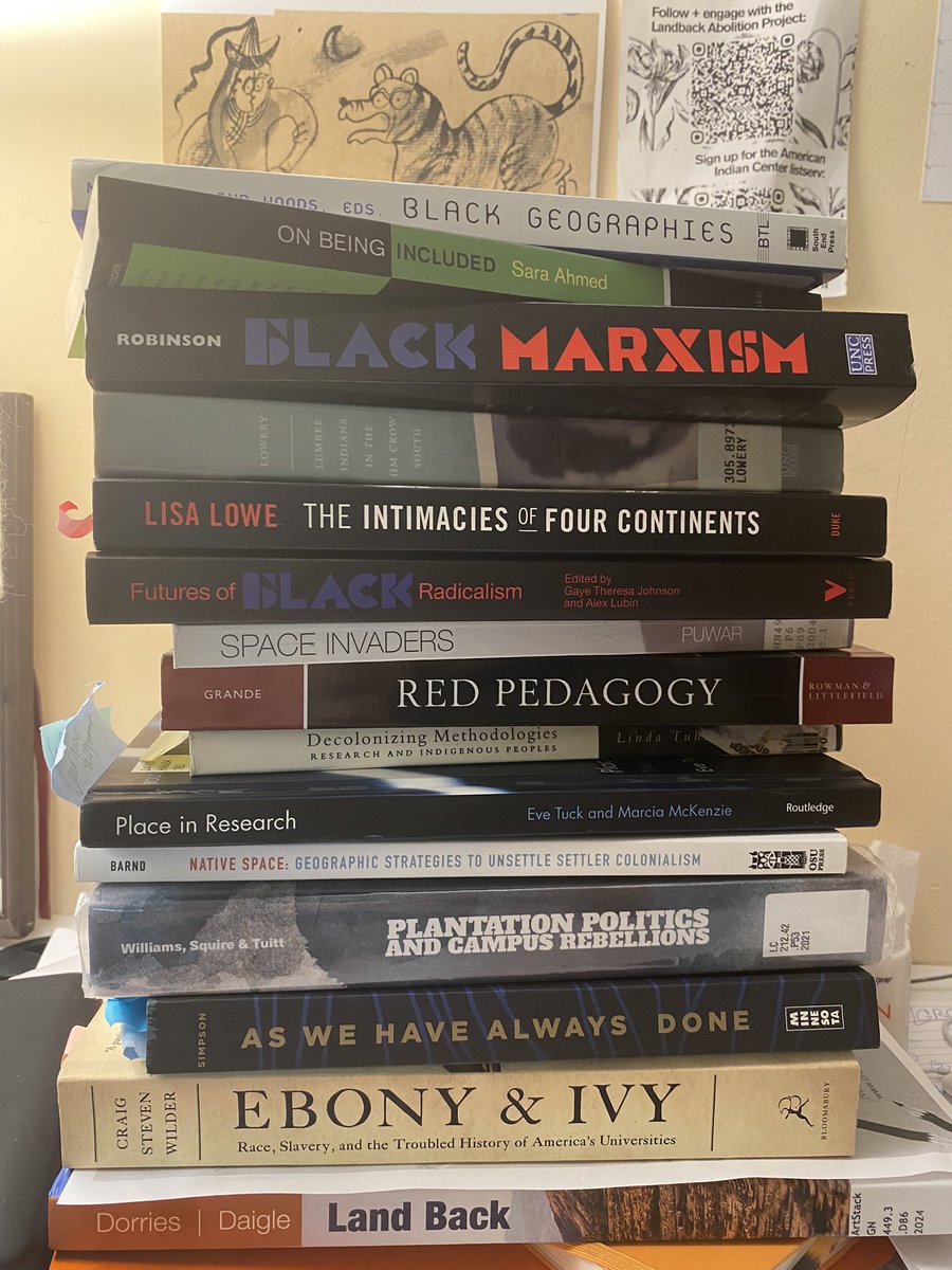 🚨So I am working on the Landback Abolition class syllabus!! &amp; a resource list. Reply with favorite readings on what landback, abolition, reparations or repair mean @ a university &amp; university as site of empire and dispossession ❤️‍🔥❤️‍🔥❤️‍🔥
I will share when it’s not a hot mess 🙏