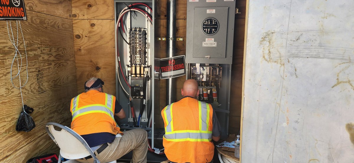 So_New_York's tweet image. I played Supervisor today and didn&apos;t do shat.. and I like did it 😅😅 #Local3 #Electricians #NY #NJ