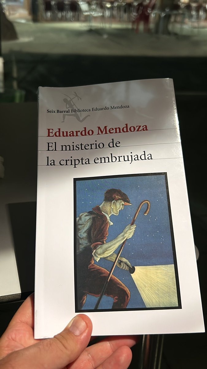 lacervecitafria's tweet photo. Hace 19 años, mi amigo @David__Velarde me regaló “Las aventuras del tocador de señoras”. Hoy no puedo dejar de acordarme de él tras empezar de nuevo las aventuras de… ejem ejem… https://t.co/ZJQeC9ncZO