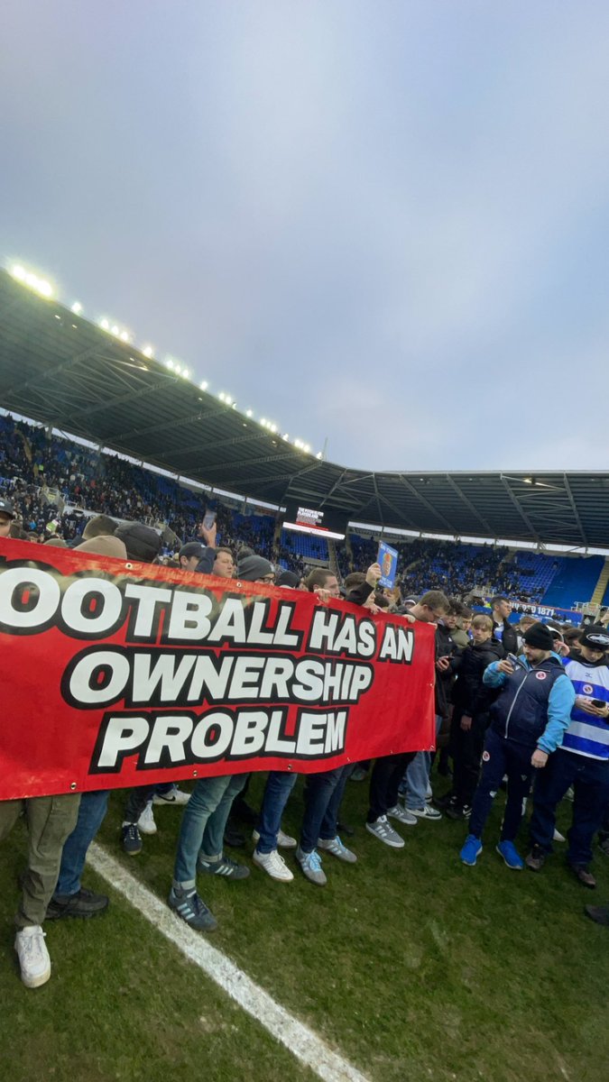 uppading's tweet photo. We’ll never die. #readingfc https://t.co/74SXlAjNVh