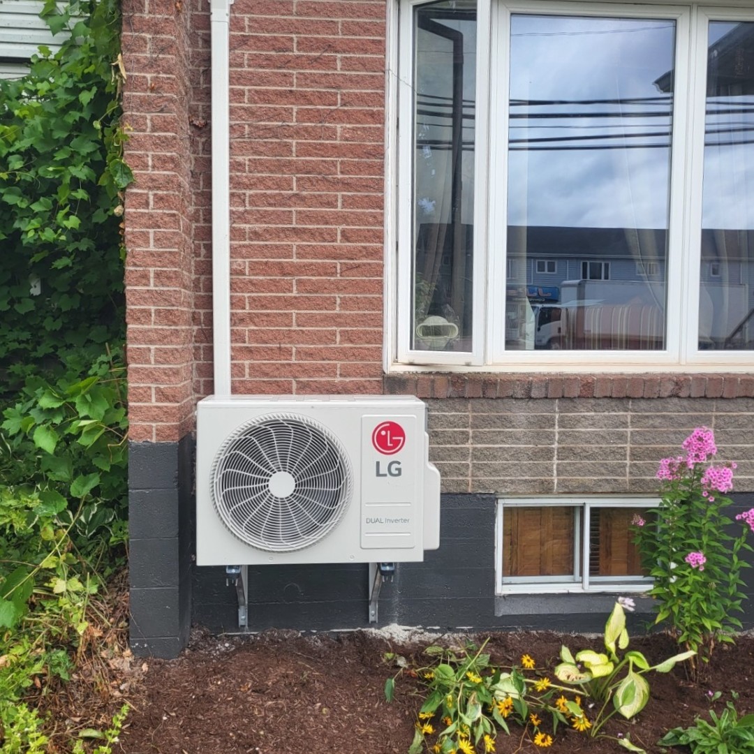 More Comfy Peeps in town!!!

Get a Ductless Heat Pump for as low as $10 a week!

Schedule your Free Estimate at andmar.ca

#andmar #heatpump #comfort #saving
